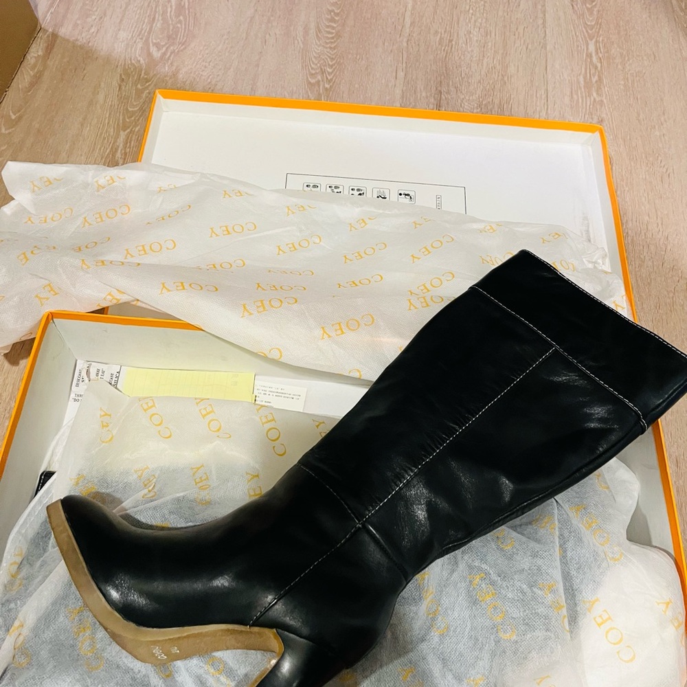 Black Leather Heeled Boots